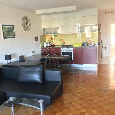 Apartment Tin كرك المظهر الخارجي الصورة