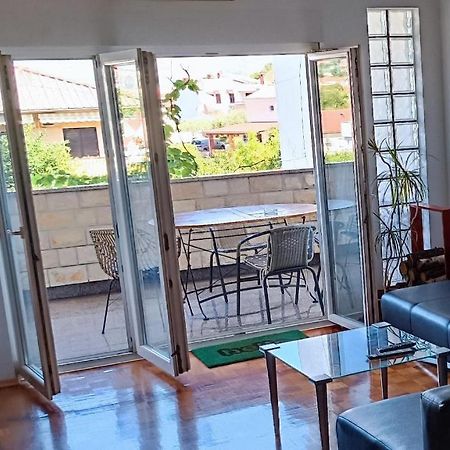 Apartment Tin كرك المظهر الخارجي الصورة