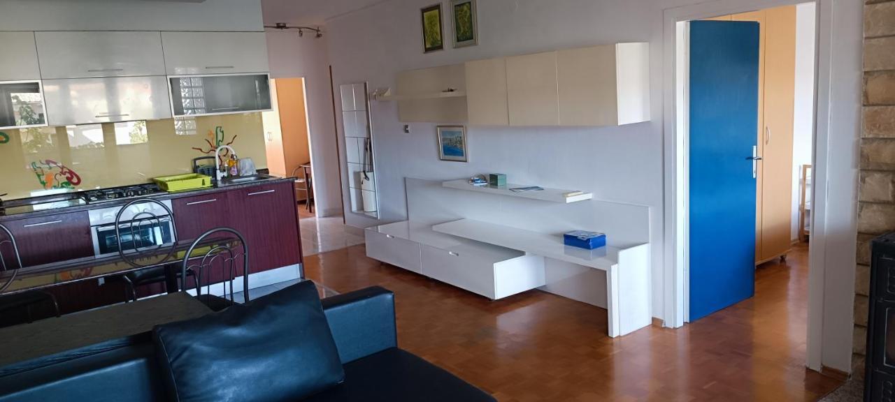 Apartment Tin كرك المظهر الخارجي الصورة