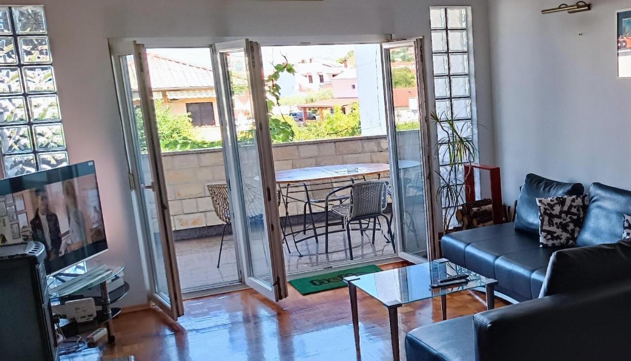 Apartment Tin كرك المظهر الخارجي الصورة
