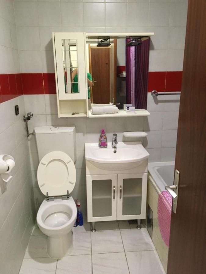 Apartment Tin كرك المظهر الخارجي الصورة