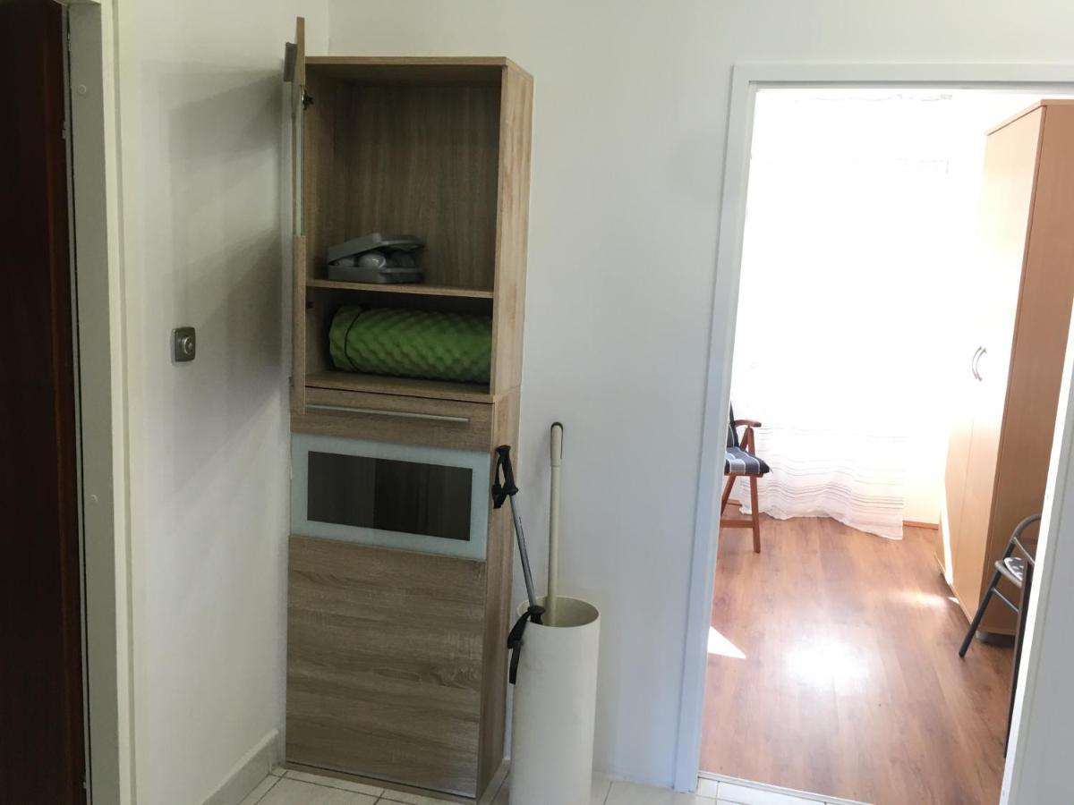 Apartment Tin كرك المظهر الخارجي الصورة